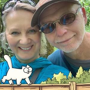 Meet your Posher, Adrienne